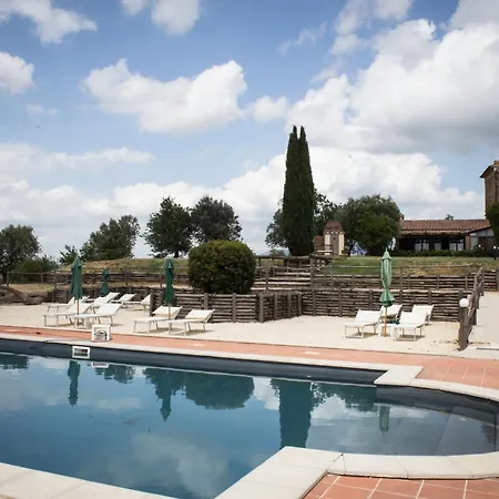 Tenuta Fattoria Vecchia 2*