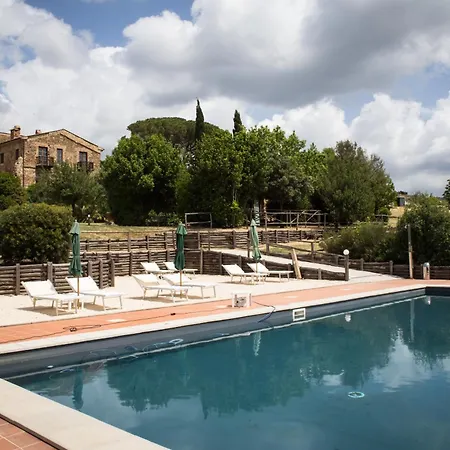 Tenuta Fattoria Vecchia מלון