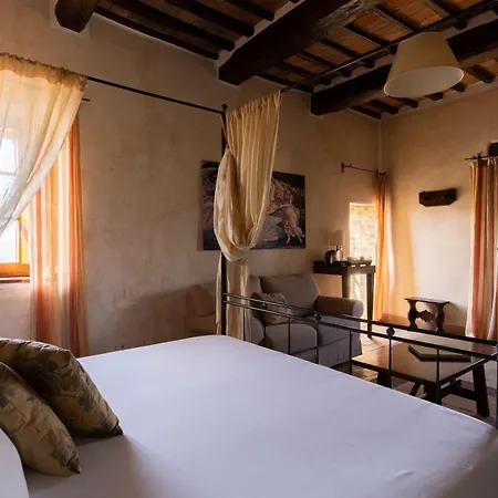Tenuta Fattoria Vecchia Hotel 3*