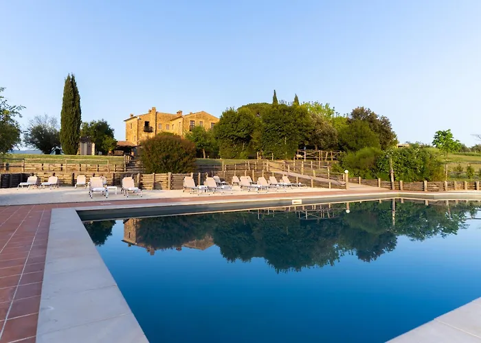 מלון Tenuta Fattoria Vecchia 2*