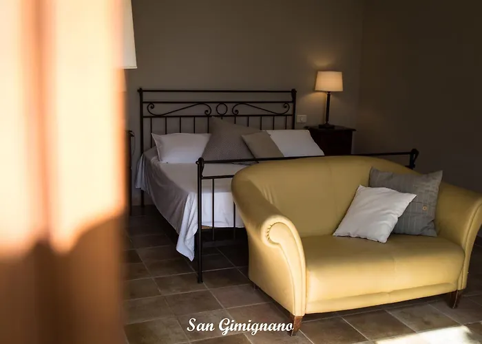 Tenuta Fattoria Vecchia 2*