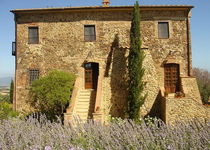 Tenuta Fattoria Vecchia מלון סקאנסאנו