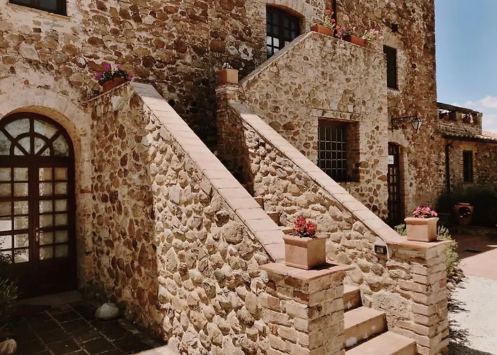 Tenuta Fattoria Vecchia מלון 2*