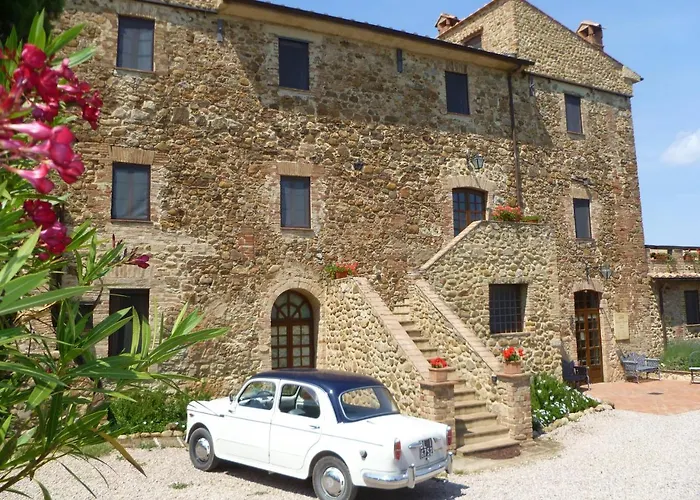 Tenuta Fattoria Vecchia מלון סקאנסאנו